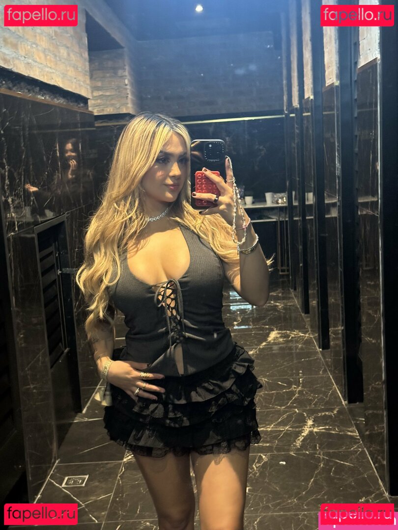 AriGameplays Nude Onlyfans Photo 24