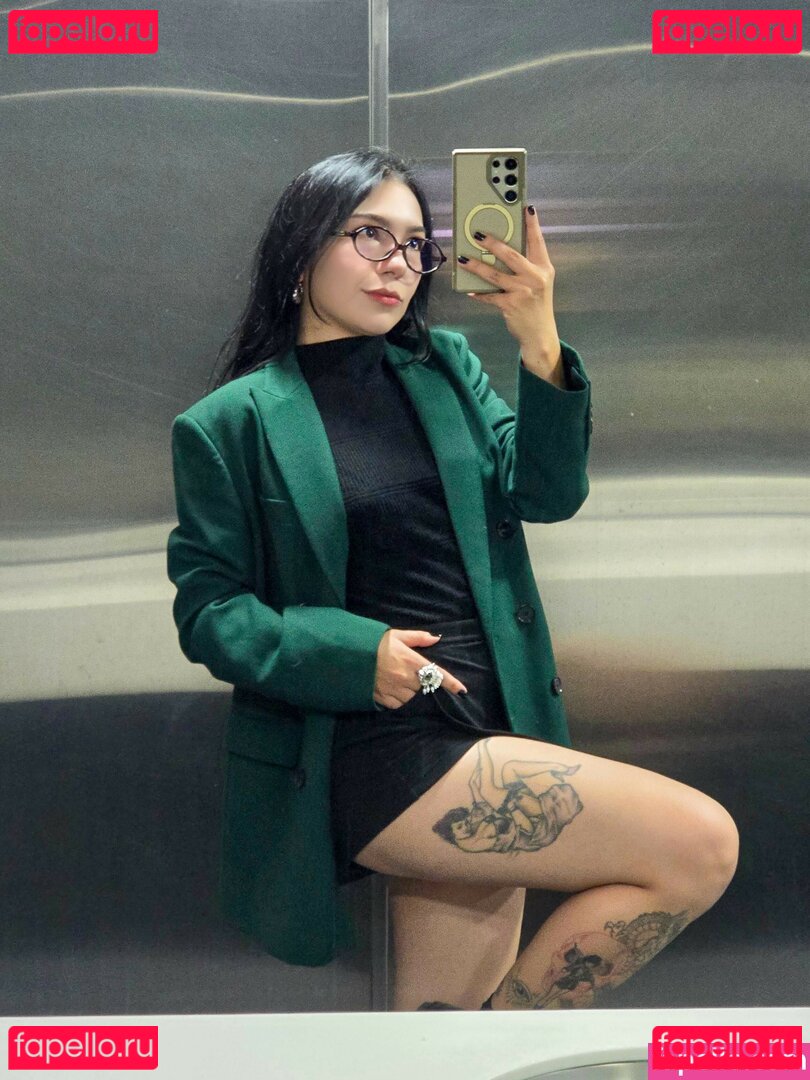 Lusty-Gleam Nude Onlyfans Photo 7