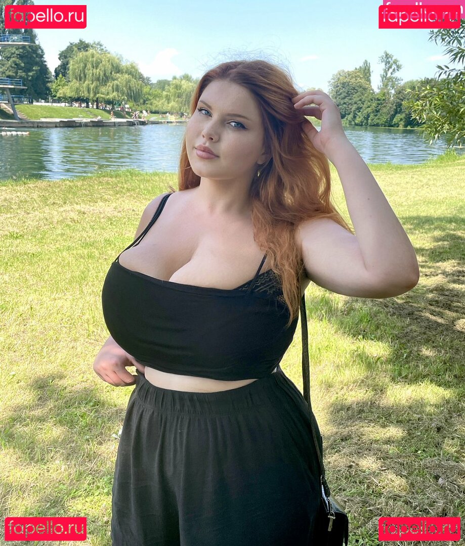 Anna Bernadi Nude Onlyfans Photo 17