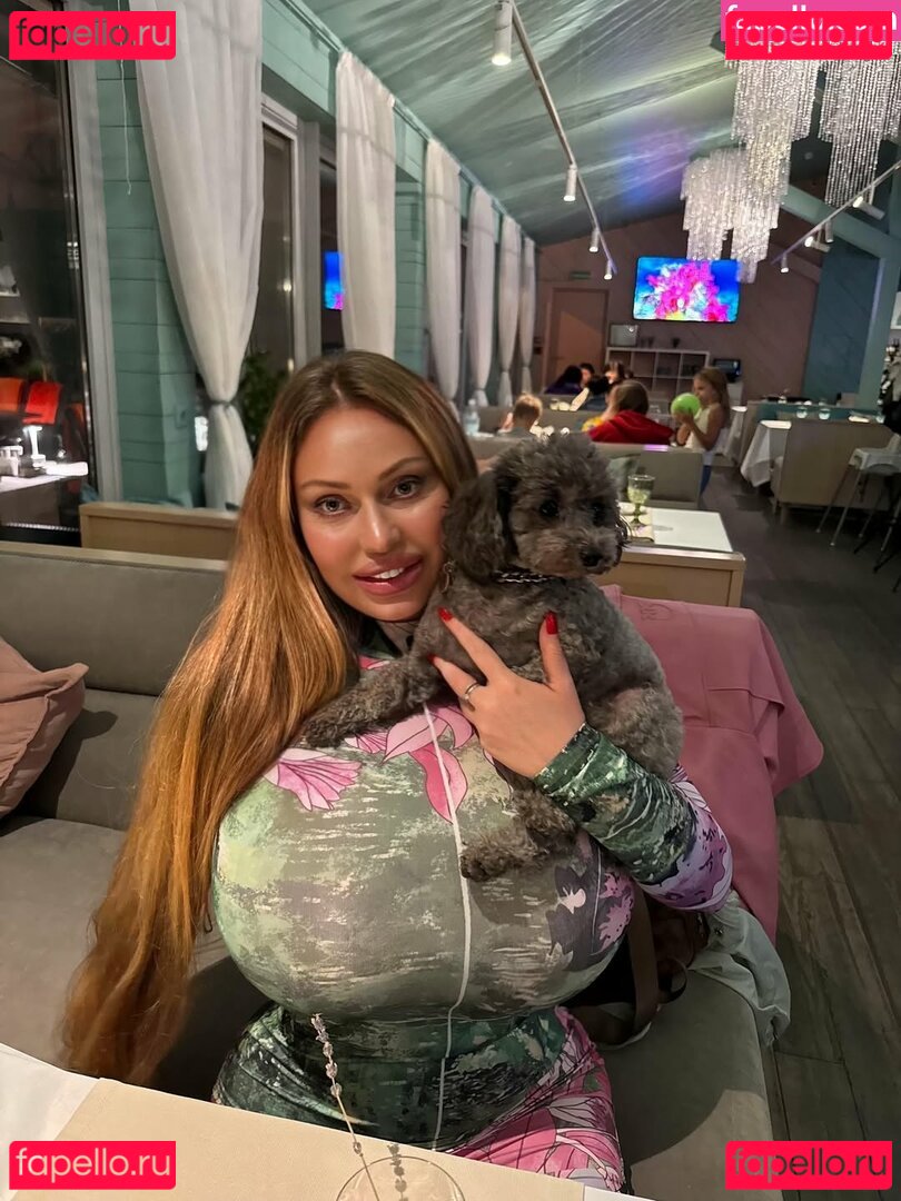 Tanya Fogelman / arttania / arttania2021 / https: Onlyfans Photo Gallery 