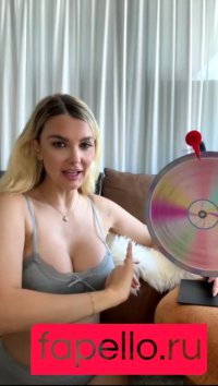 Emily Sears Nude Onlyfans Photo 4