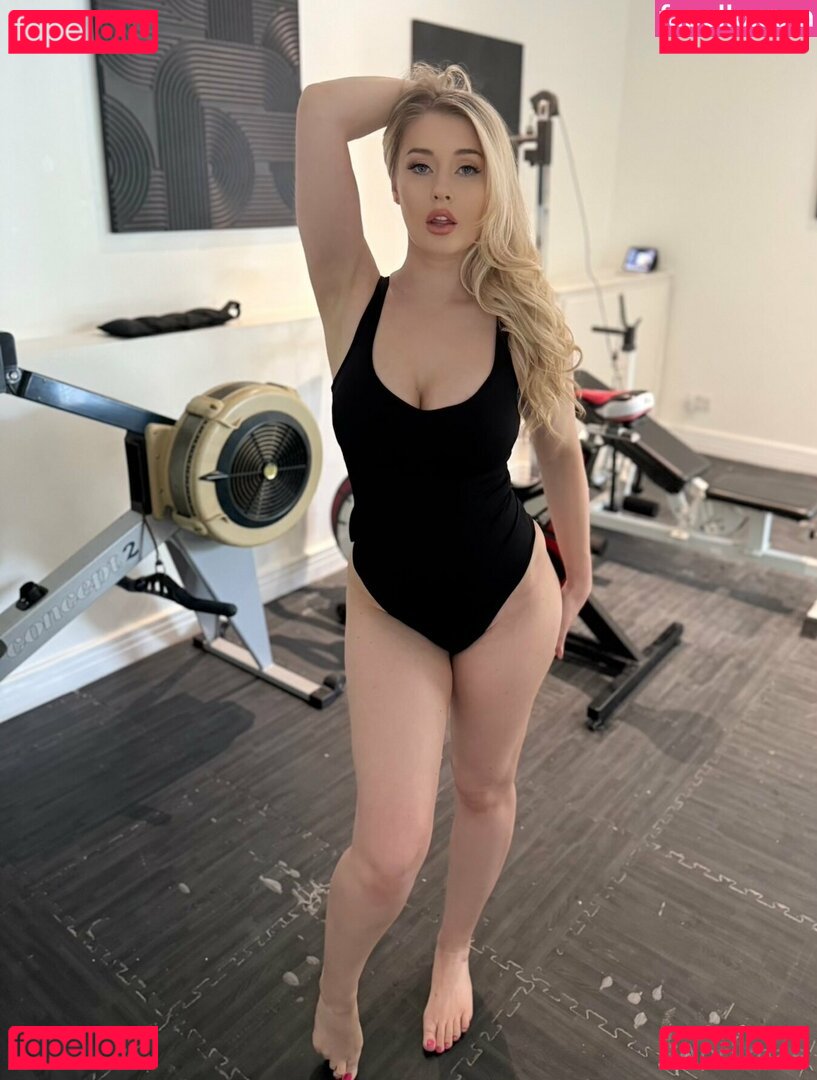 April Mae Nude Onlyfans Photo 28