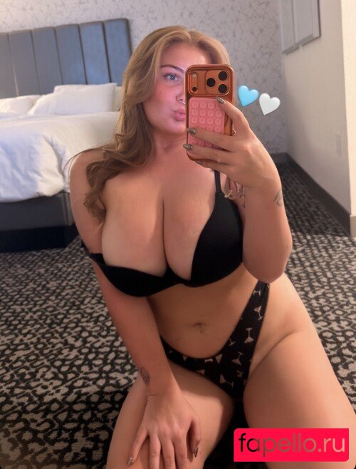 AlyssaHolmes69 Nude Onlyfans Photo 30