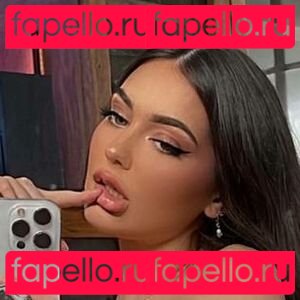 Olivia Mae / oliviamaebae / theoliviamaexo Onlyfans Photo Gallery 