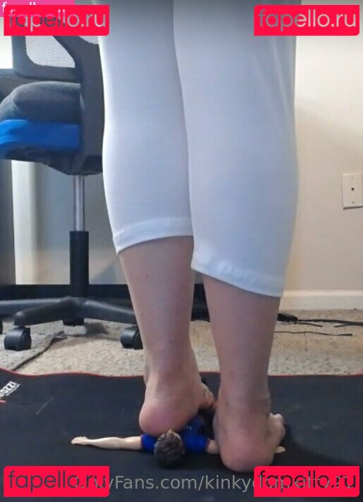 GiantessJulia Nude Onlyfans Photo 19