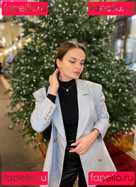 your.lina / your.lina.bambina Onlyfans Photo Gallery 