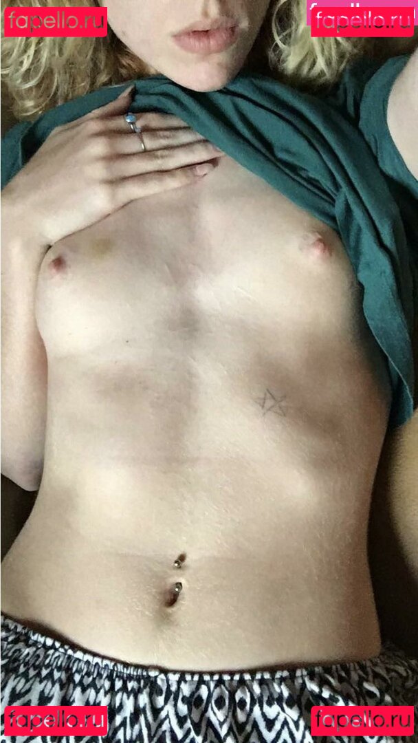 firecrotch_wr / firecrotchcutie Onlyfans Photo Gallery 