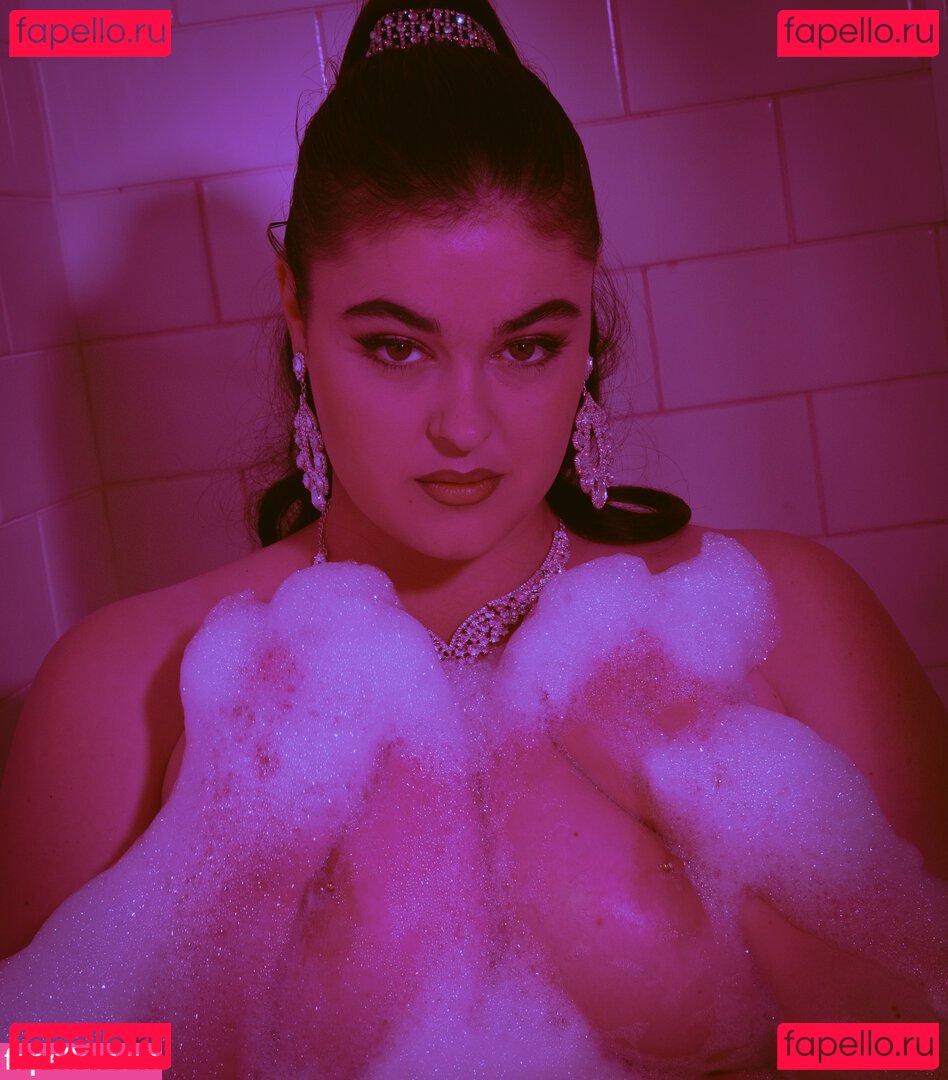 Stefania Ferrario Nude Onlyfans Photo 30