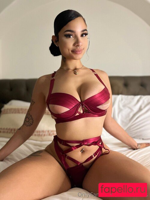 Rain Hearts Nude Onlyfans Photo 20