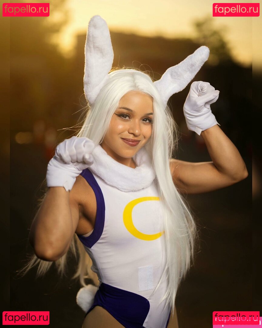 Lorena Parkour (Lorena Abreu) / lorenaparkour Onlyfans Photo Gallery 