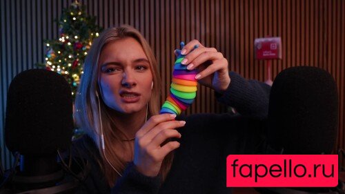 Nanou Asmr Nude Onlyfans Photo 12