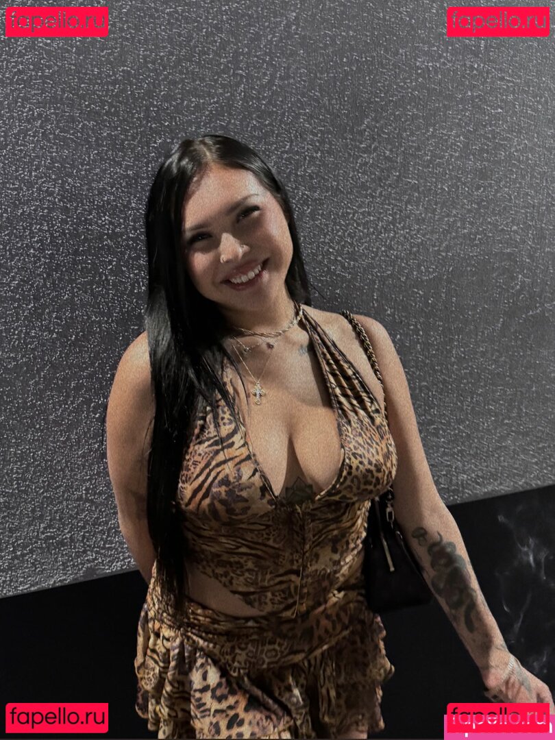 Amika Elise Nude Onlyfans Photo 31