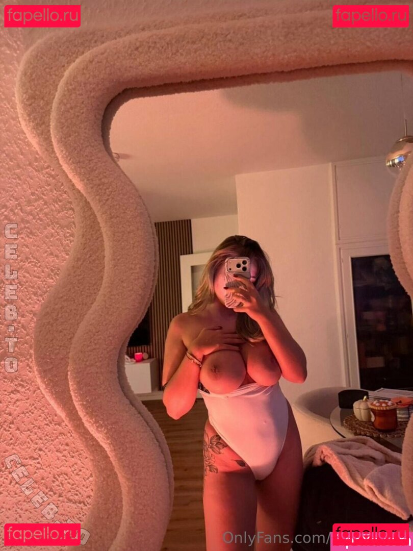 enyadres / enyaxdres Onlyfans Photo Gallery 