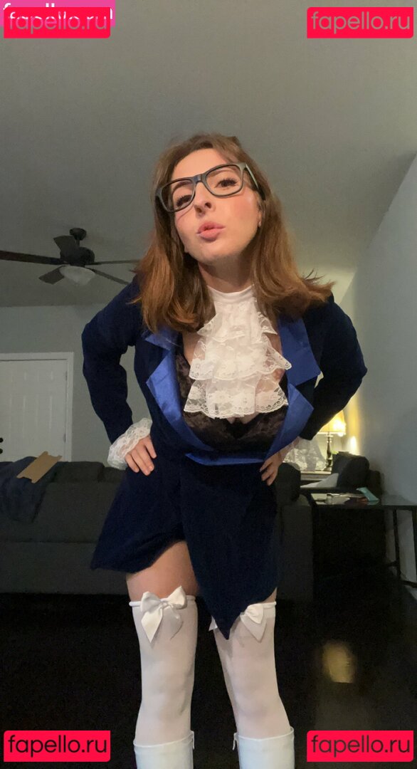 MeganBitchell / megan.bitchell Onlyfans Photo Gallery 