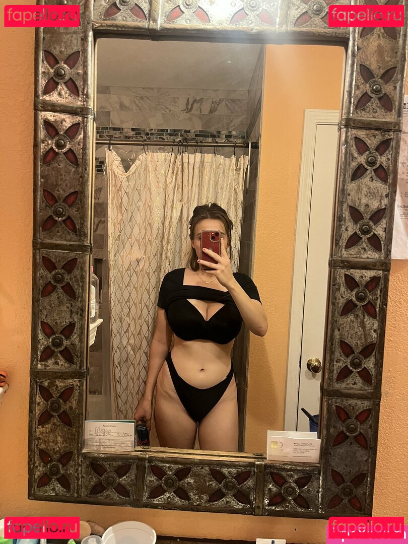 MeganBitchell / megan.bitchell Onlyfans Photo Gallery 