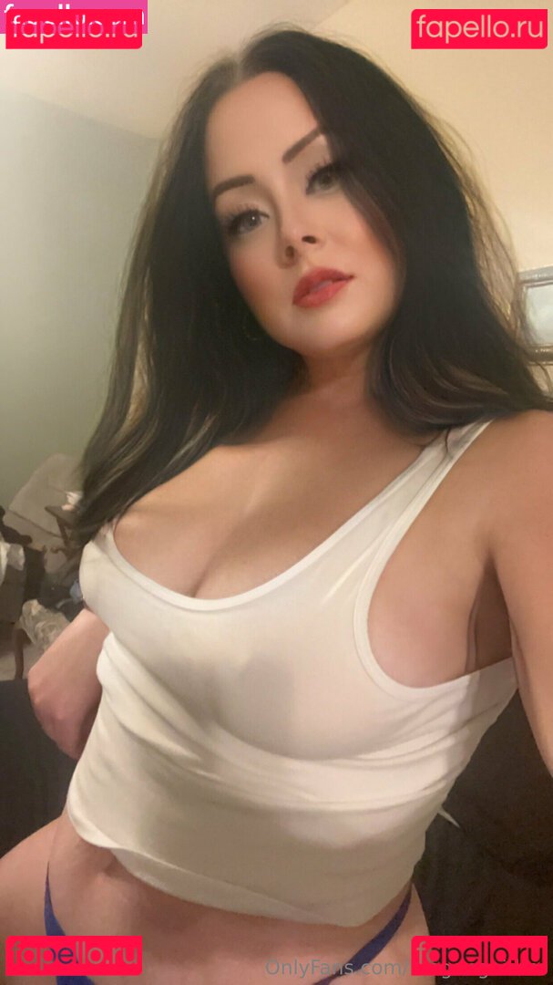 meganelizabethgaither / megangaither Onlyfans Photo Gallery 