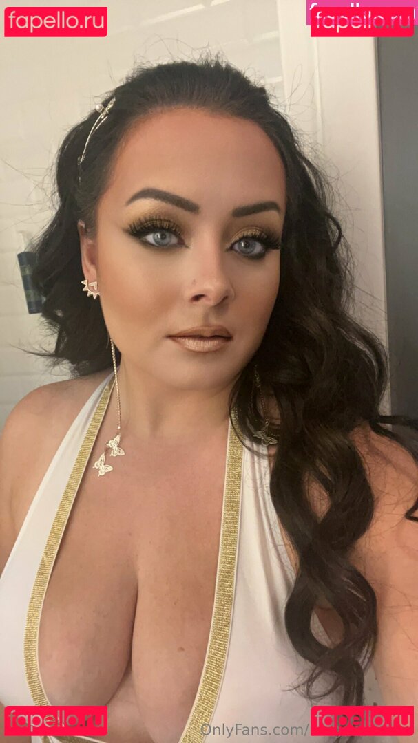 meganelizabethgaither / megangaither Onlyfans Photo Gallery 