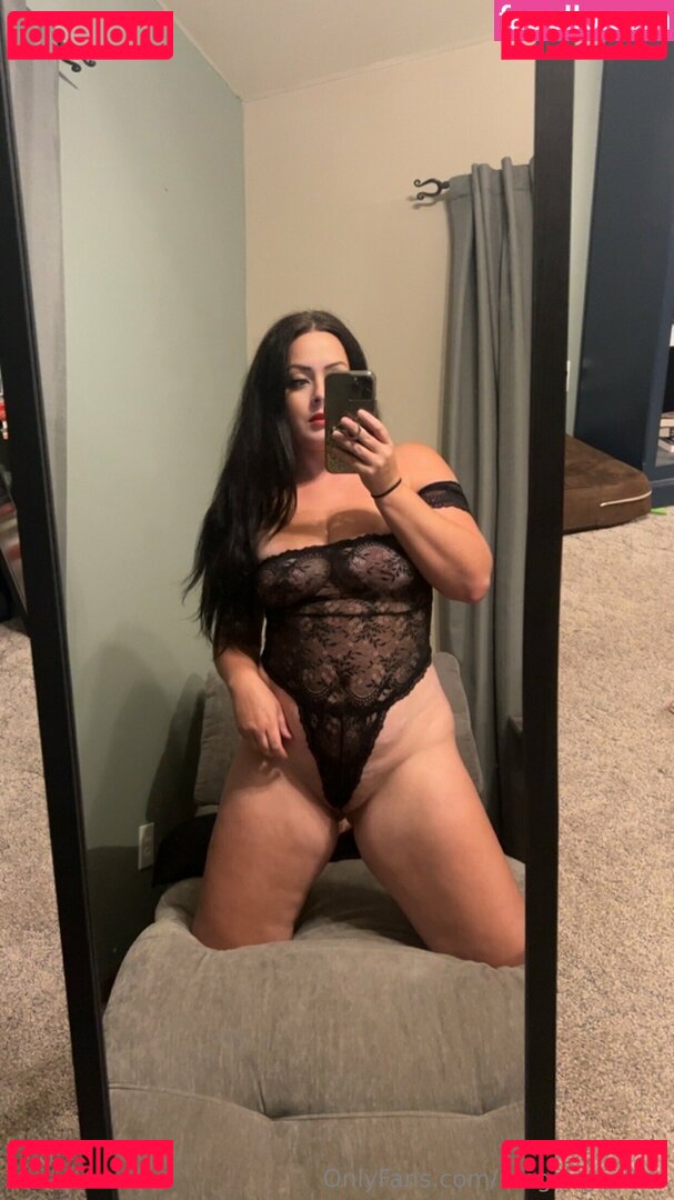 meganelizabethgaither / megangaither Onlyfans Photo Gallery 