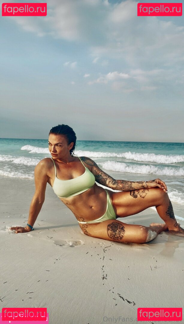 Isabelle Desjardins Nude Onlyfans Photo 5