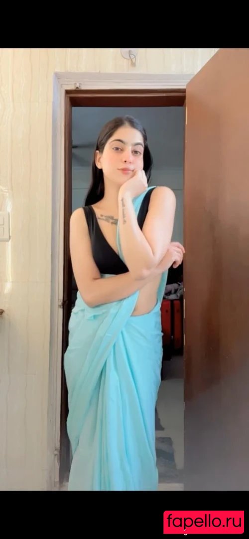 Jasneet Kaur Nude Onlyfans Photo 16