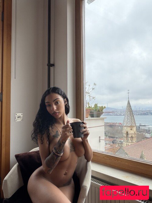 Beckyfromthebx Nude Onlyfans Photo 5