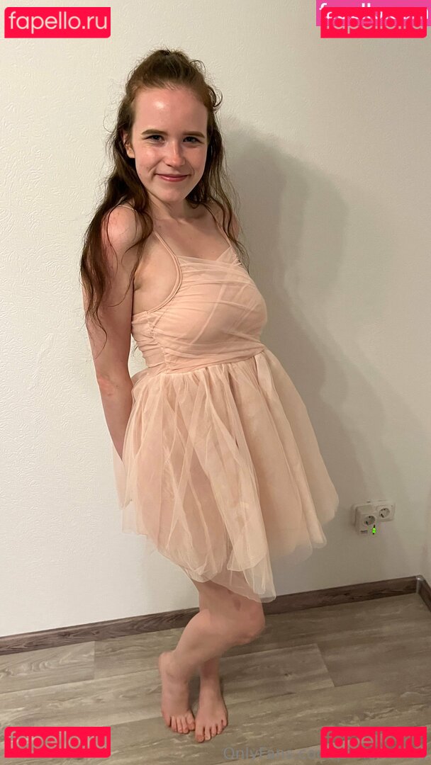 Princesxlilly / princesslilyx Onlyfans Photo Gallery 