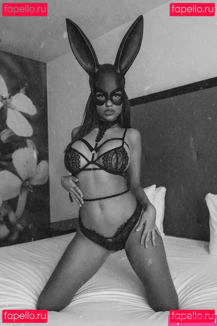 Sandralicious / Sanrocamar93 Onlyfans Photo Gallery 