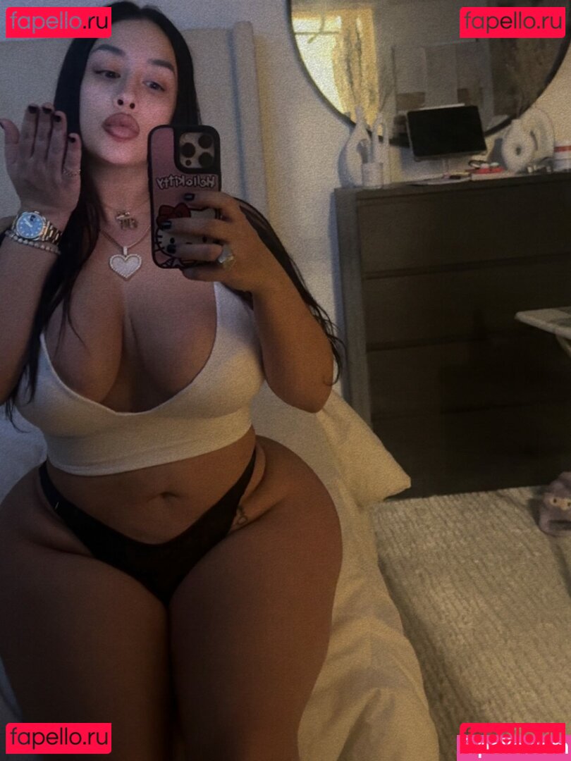 xoluvnatt / xonat Onlyfans Photo Gallery 