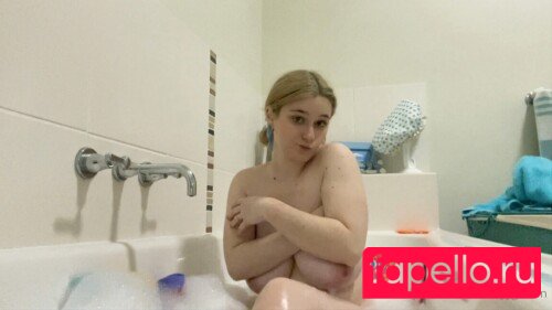 AbbeyyGwenn Nude Onlyfans Photo 17