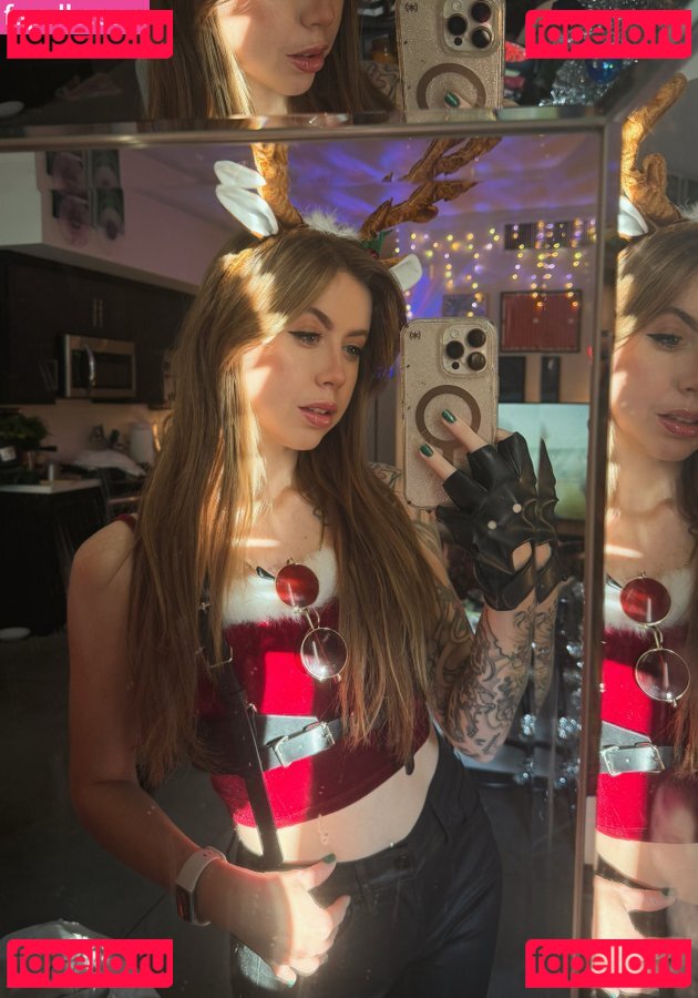 Nyybeats Nude Onlyfans Photo 4