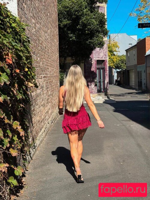 Samantha Pinder Nude Onlyfans Photo 7