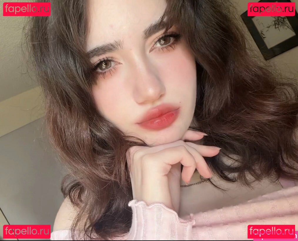Lumineiia Nude Onlyfans Photo 39