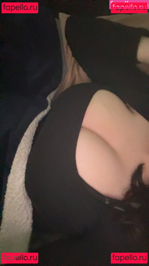 Lumineiia Nude Onlyfans Photo 32