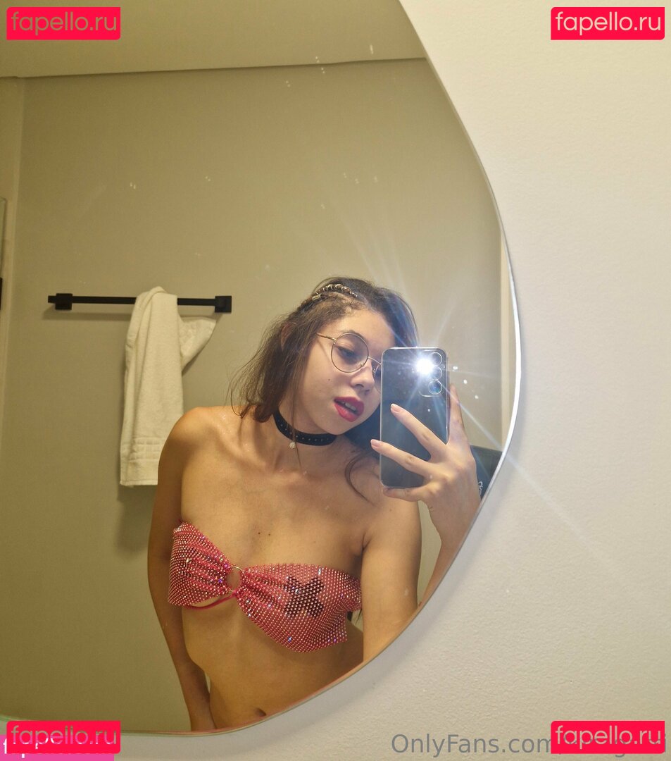 kira18years Nude Onlyfans Photo 34