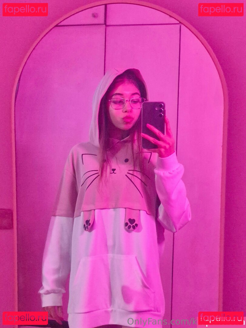 kira18years Nude Onlyfans Photo 22