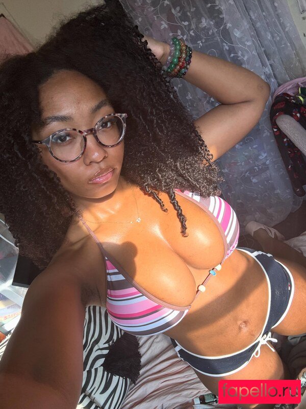Earth2daya777 Nude Onlyfans Photo 4