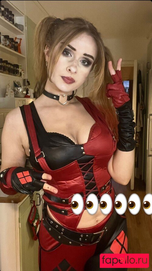 elina / elinatwitch Nude Onlyfans Photo 23
