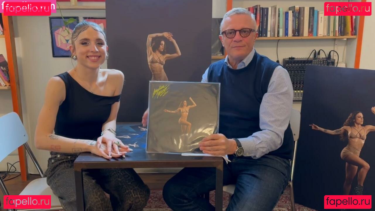 Angelina Mango Onlyfans Photo Gallery 