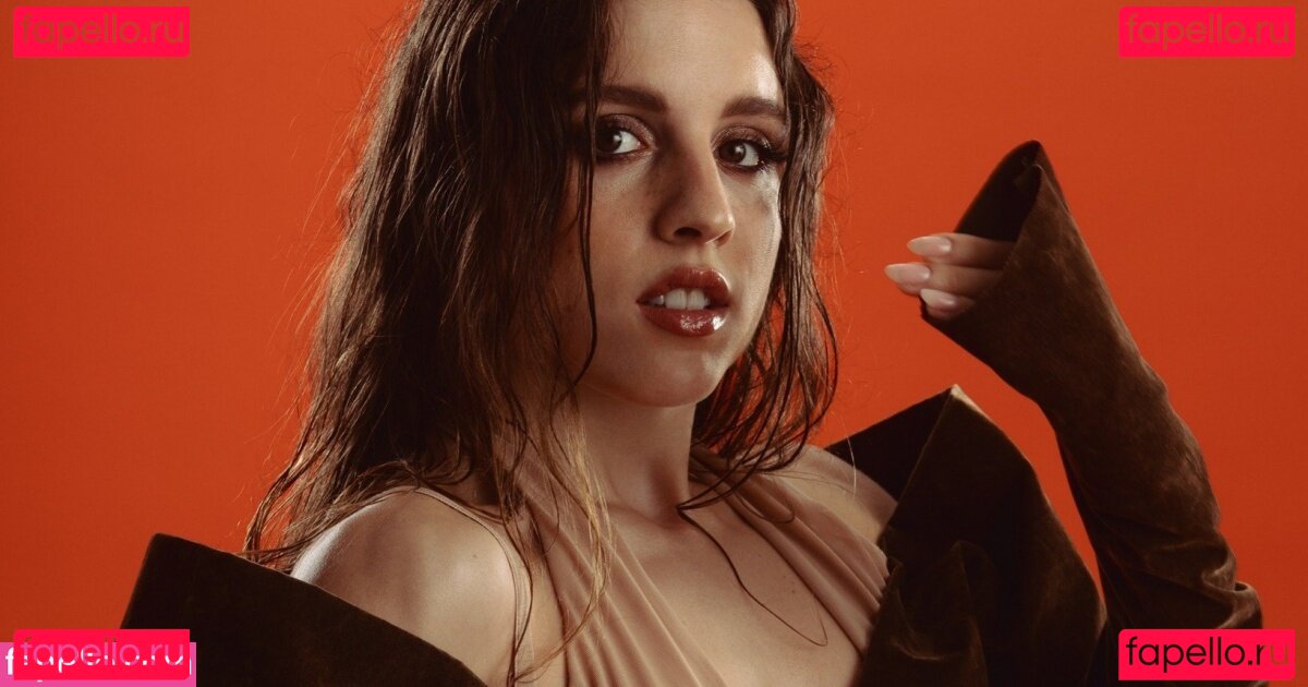 Angelina Mango Onlyfans Photo Gallery 