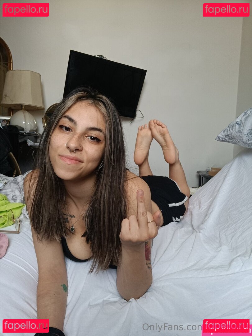 maybe_ele2 / maybel2 Nude Onlyfans Photo 23