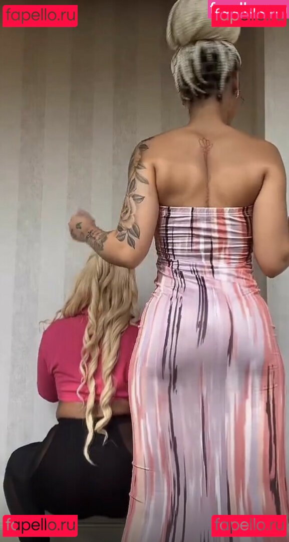 AMOURVANILLA / Theyluvnilla / van1llabeam Onlyfans Photo Gallery 