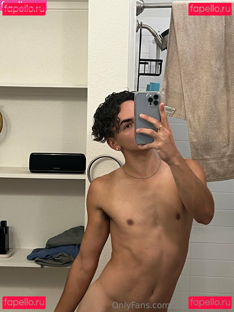 ian_anthony Nude Onlyfans Photo 27