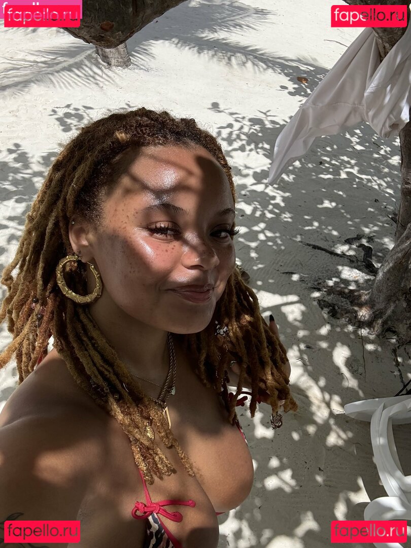 jaden.alexiis / jadenam01 / lotusfllower Onlyfans Photo Gallery 