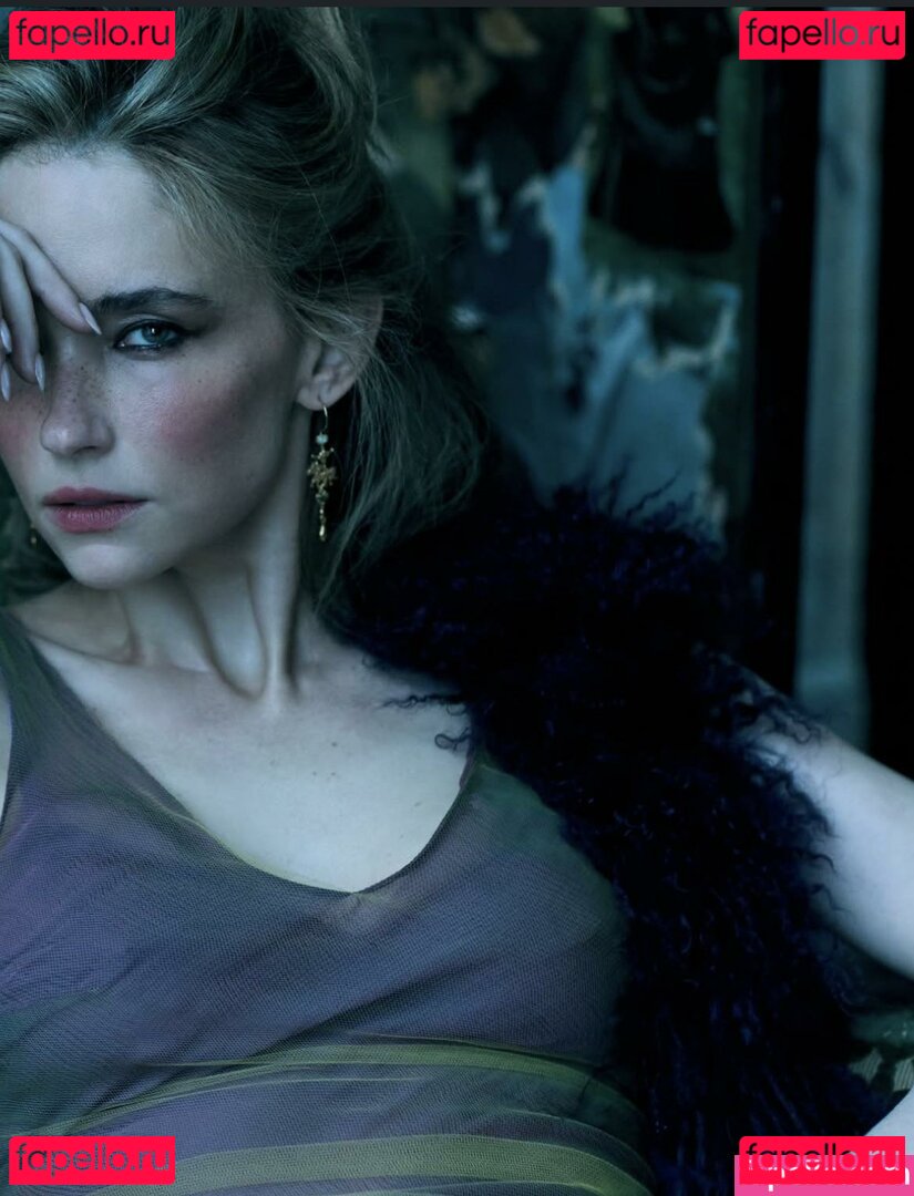 Haley Bennett / halolorraine / tshaileybennett / yelahbennett Onlyfans Photo Gallery 