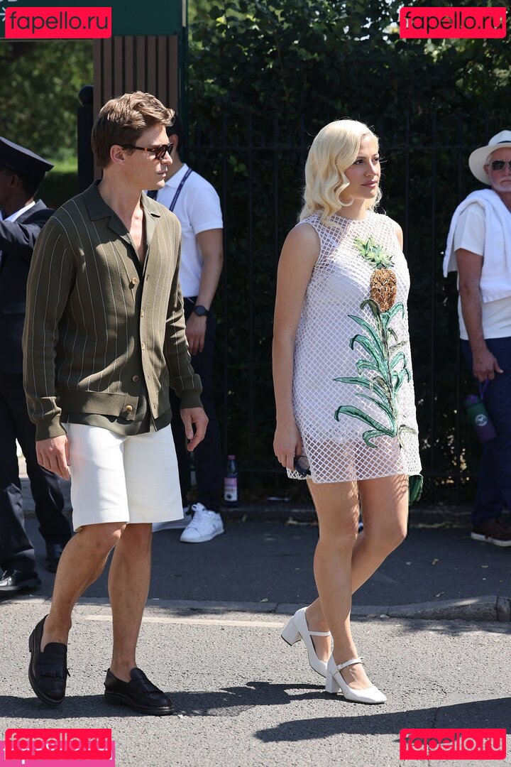 Pixie Lott / pixielott Nude Onlyfans Photo 93