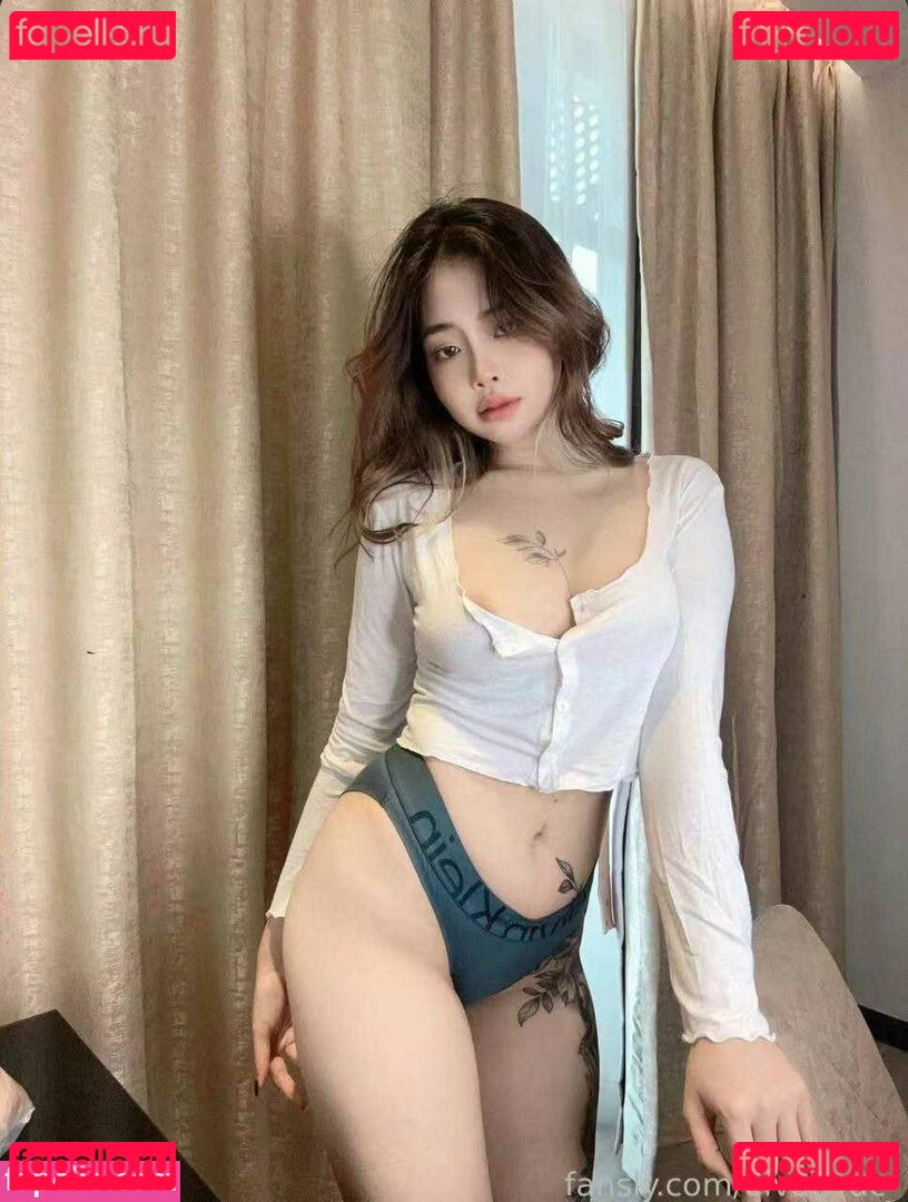 Elvaevac / elvaevac_ Onlyfans Photo Gallery 