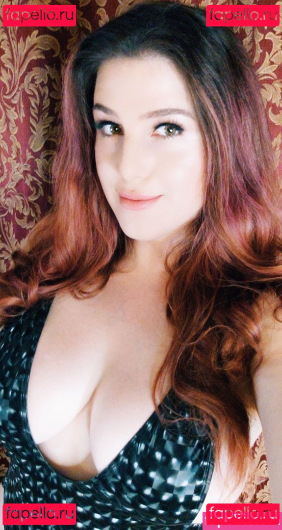 Moxy Mary / moxymary / moxymarygames Onlyfans Photo Gallery 