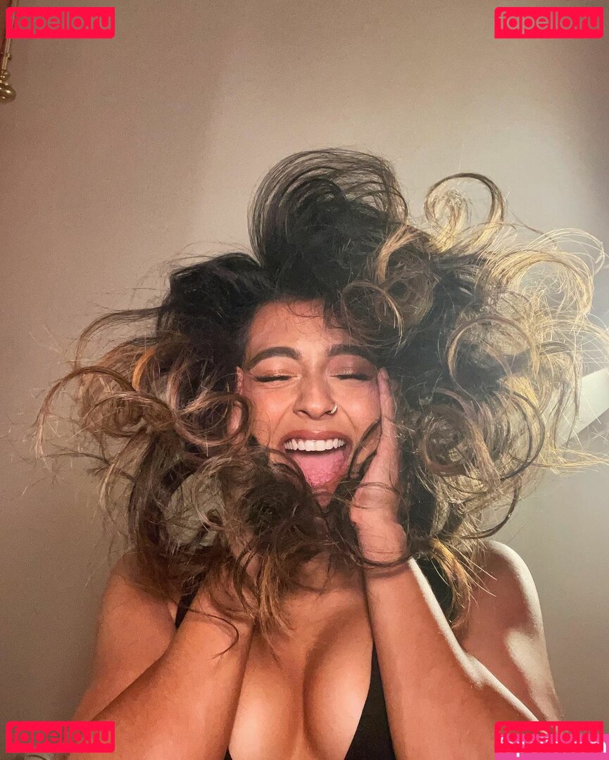 Mira Patel / mirapatelll Onlyfans Photo Gallery 