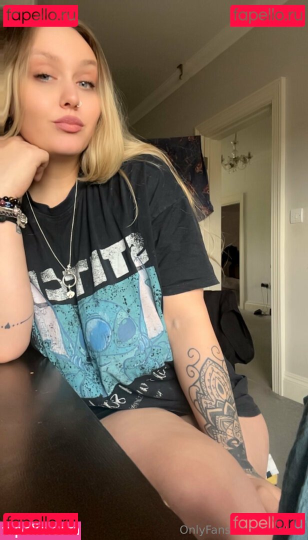 evalexi321 / ewalexi Nude Onlyfans Photo 7