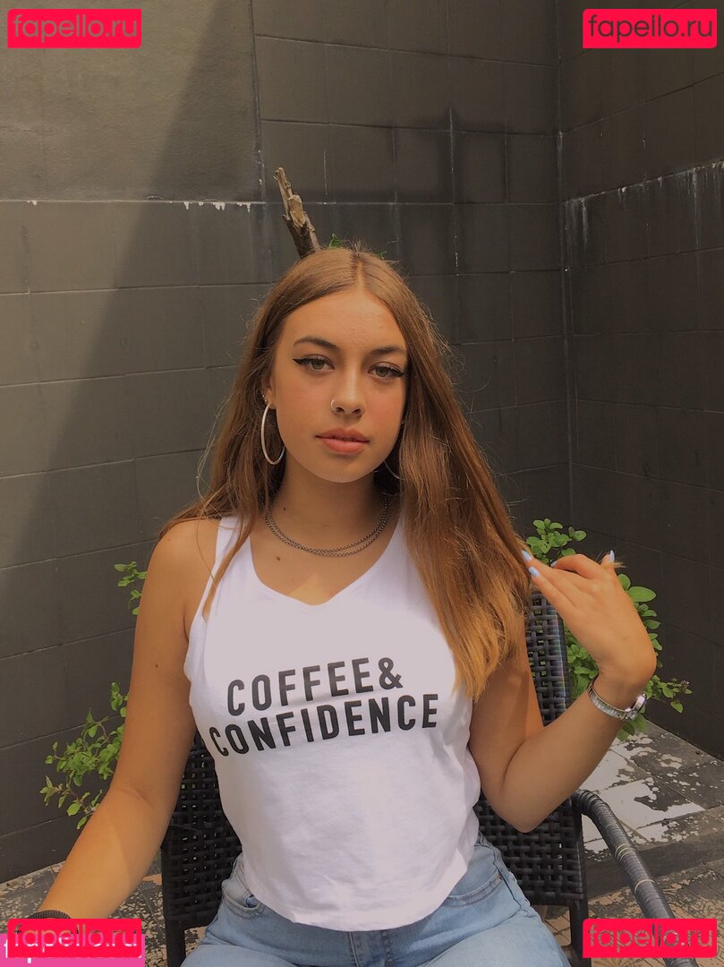 Rafaela Moutinho / https: / rafaelareismoutinho / rafaelareismoutinho ? Onlyfans Photo Gallery 